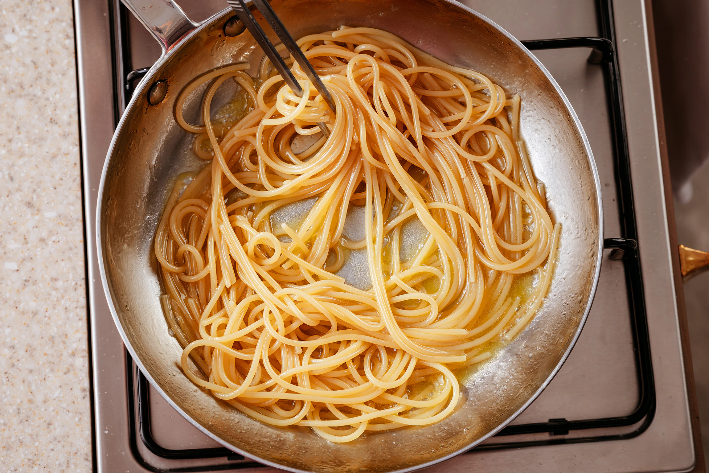An Italian table, dressed for Dubai